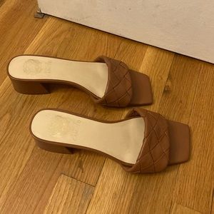 Vince Camuto semtera block heel in barn brown